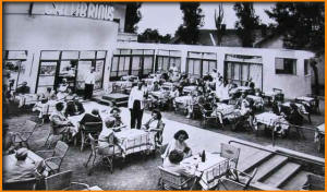 a Gambrinusz �tterem terasza